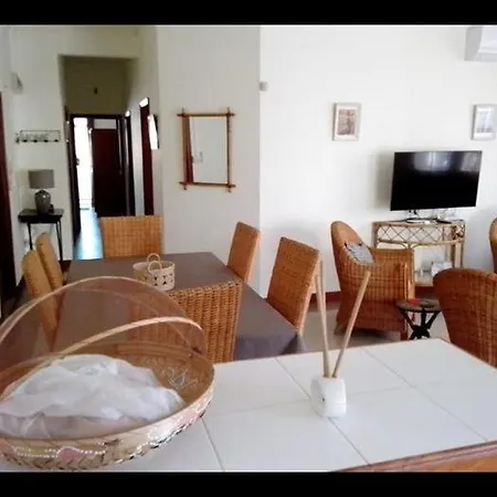 Charming Apartment About 120M From The Beautiful Beach Of Trou Aux Biches. Exterior photo