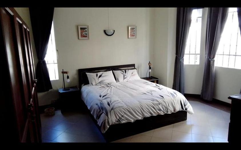 Charming About 120m From The Beautiful Of Aux Biches. Apartment *
