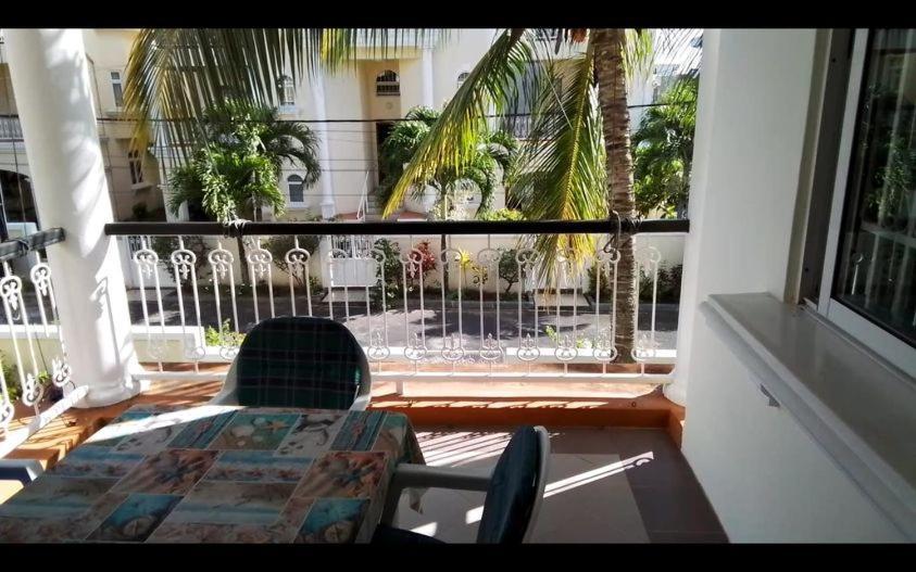 Charming About 120m From The Beautiful Of Aux Biches. Apartment