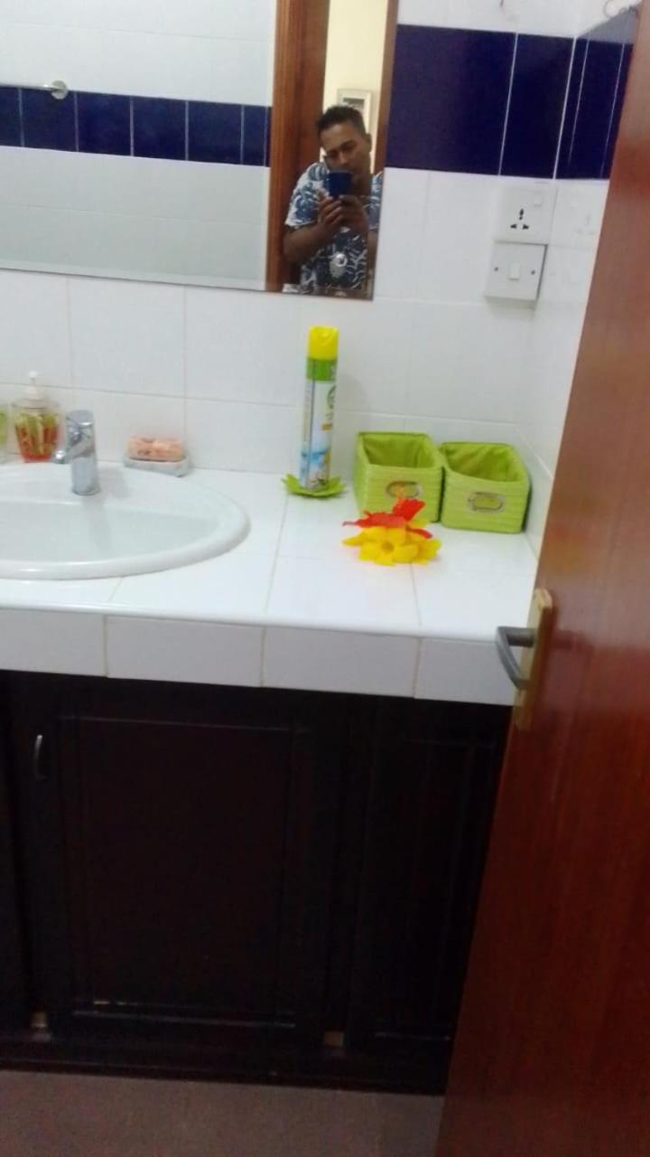 Charming About 120m From The Beautiful Of Aux Biches. Apartment *